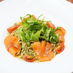 スモークサーモンジェノベーゼ