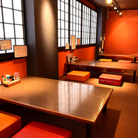 【宴会に大活躍】ワイワイ飲める広々空間！