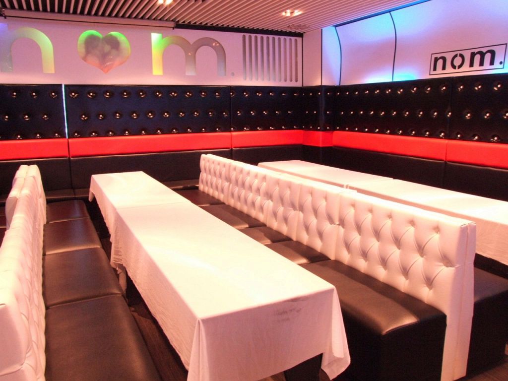 店内レイアウトも、パーティーのスタイルに応じて調整できます！