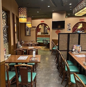 阿里城 晴海トリトン店の雰囲気1