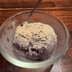 自家製黒ごまアイス