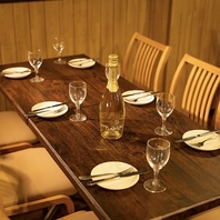 おしゃれなデザインの店内♪