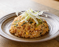 料理メニュー写真 肉味噌と広島菜のピリ辛焼き飯