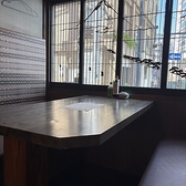 当店は全席禁煙で、クリーンな空間を提供しています。お食事を心ゆくまでお楽しみいただける環境を整えていますので、安心してご利用ください。