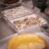 パティシエが手作りする絶品スイーツをご堪能あれ！