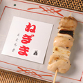 料理メニュー写真&nbsp;ねぎま/Chicken Thigh & Green Onion Skewer
