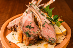 サルデーニャ風　仔羊のオーブン焼き