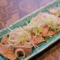 濃厚トロレバ刺し