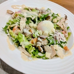 蒸し鶏のシーザーサラダ
