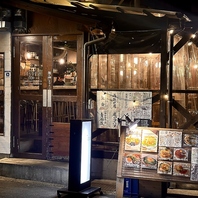 全面ガラス張りの開放感あるWOOD調一軒家