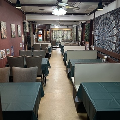 インド料理ニルヴァーナの雰囲気3