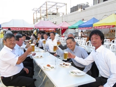 福山天満屋 屋上ビアガーデン デパそらの特集写真