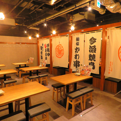 【活気溢れる店内で貸切宴会】水炊き・焼き鳥等の鶏料理を存分に楽しめる居酒屋です！お酒も1杯329円の生ビールから日本酒、焼酎等、各種取り扱っております！