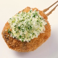 料理メニュー写真 生椎茸の海老ミンチ詰／タルタルソース