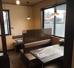 元祖やきとり家 美濃路 岩塚店の雰囲気2