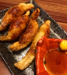 ビールに合う人気の鶏皮ぎょうざ！