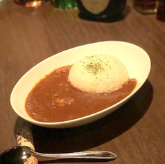 とろとろの牛すじカレーを是非お召し上がりください♪