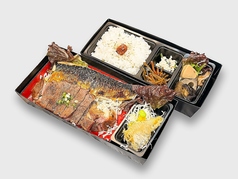 極上サーロインステーキとふっくら焼きサバ弁当