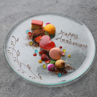 誕生日/記念日に人気のアニバーサリーディナー7500円～