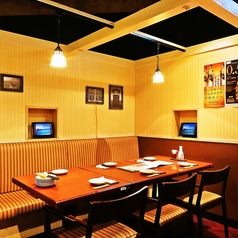 ソファータイプのお席は少人数様でもご利用可能です！【大手町で居酒屋・蟹・海鮮・和食のお店をお探しなら北海道へ】