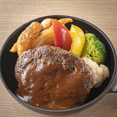 口で弾ける肉汁! 和牛ハンバーグステーキ