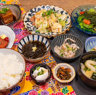 隠れすぎな居酒屋食堂 てぃーちのおすすめ料理1