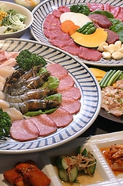 炭火焼肉 美食中華 一作のおすすめ料理1