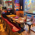 店内テーブル席！