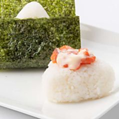 クリームチーズとサーモンおむすび[約90g]