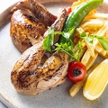 料理メニュー写真&nbsp;【おすすめ】スペシャリテ225 国産丸鶏ロティサリーチキン