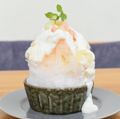 かき氷　桃