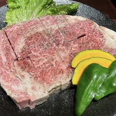 店長こだわりの肉質！国産牛をメインに仕入れ。