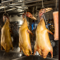 熟練料理人が焼き上げる超本格的な北京ダック◎