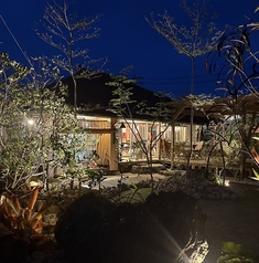 あぐー豚と寿司の島居酒屋まーさんの雰囲気1