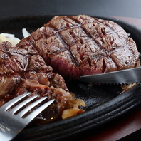 駅から徒歩すぐ！こだわりのお肉を味わえるお店。