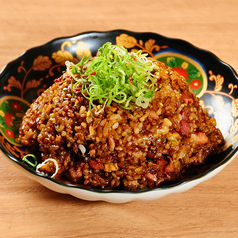 黒チャーハン