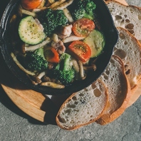 肉とワインを楽しむ本格洋食！