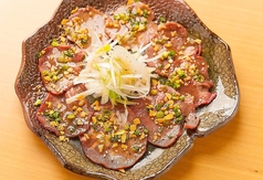 ネギ塩牛タン/ネギたっぷりガーリック牛タン