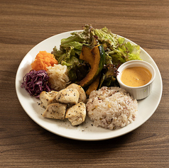 EAT Healthy Food Cafe イートヘルシーフードカフェのおすすめ料理1