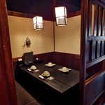 雰囲気ある個室で地元小田原の味覚が楽しめます♪ご宴会なら『炉ばた情緒　かっこ　小田原店』へ！