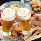 よく冷えたビールと焼き鳥の最強コンビ！ジュシーな焼き鳥はビールも進みます♪居酒屋の定番料理も多数取り揃えております。