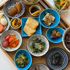 有機野菜を使ったヘルシーなランチなどが人気の秘訣◎