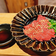 和牛レバー刺