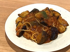 ゴロゴロ揚げナスのボロネーゼソース