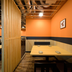 5名様までご利用可能なボックス席もあります。