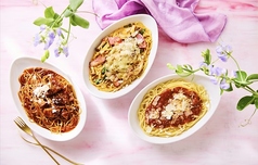 牛肉のラグー/焦がしチーズときのことベーコンのミートクリーム