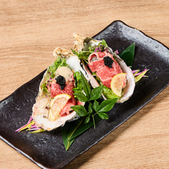 牡蠣の和牛巻きキャビアのせ 1個