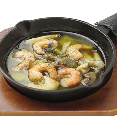 海老と4種きのこのアヒージョ