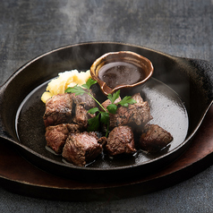 国産牛のサイコロステーキ　燻製ジャポネソース