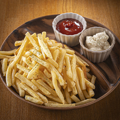 山盛りポテトフライ